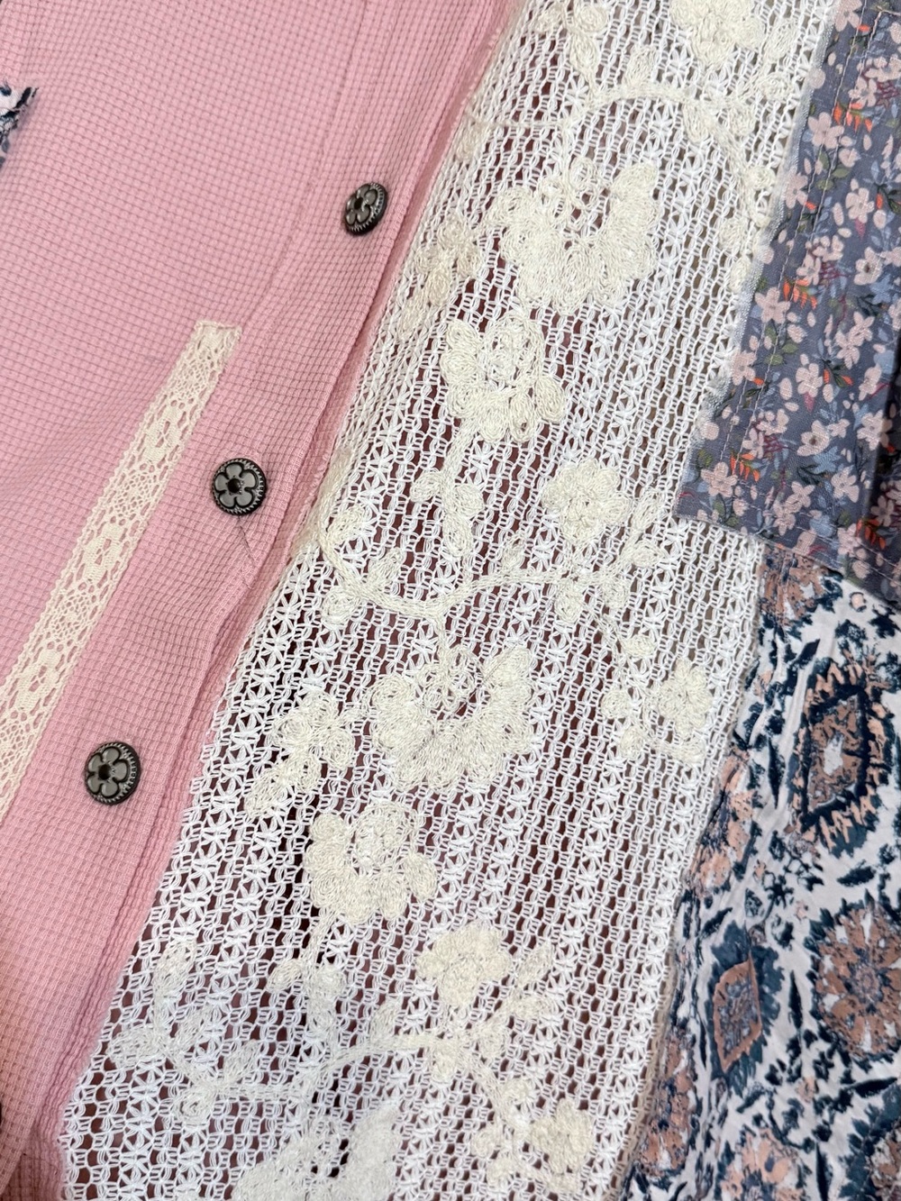 POL Pink Patchwork Mixed-Print Button Front Blouse - Picture 4 of 8